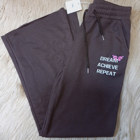 REPEAT Flared Sweatpants - Picture 3 of 10